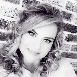 Meet your Posher, Sirissa